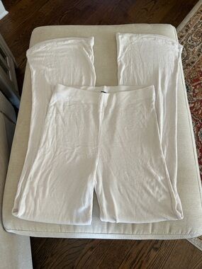 Zara Cream Ribbed Knit Pants